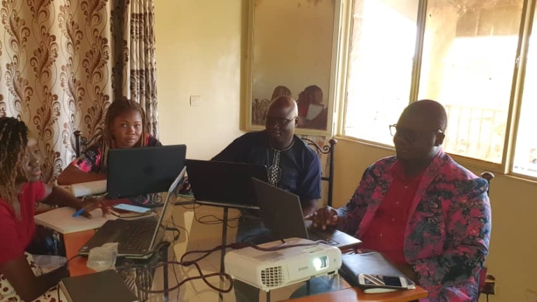 Réunion de Service Hebdomadaire!